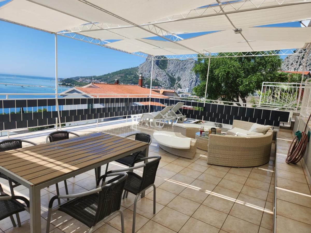 Apartment Vista Omis Luaran gambar
